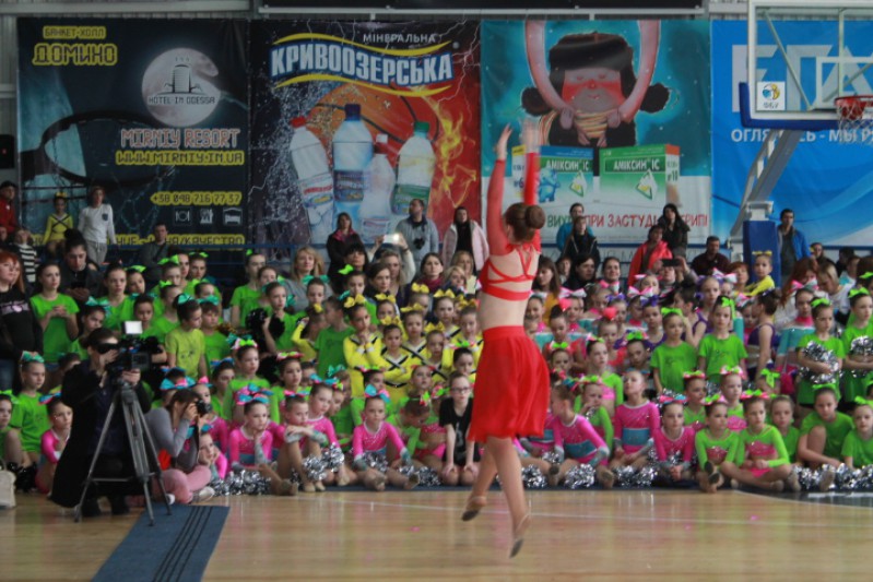 Прев'ю картинка для новини - “Кривоозерська” – партнер Одеської обласної Федерації черлідингу